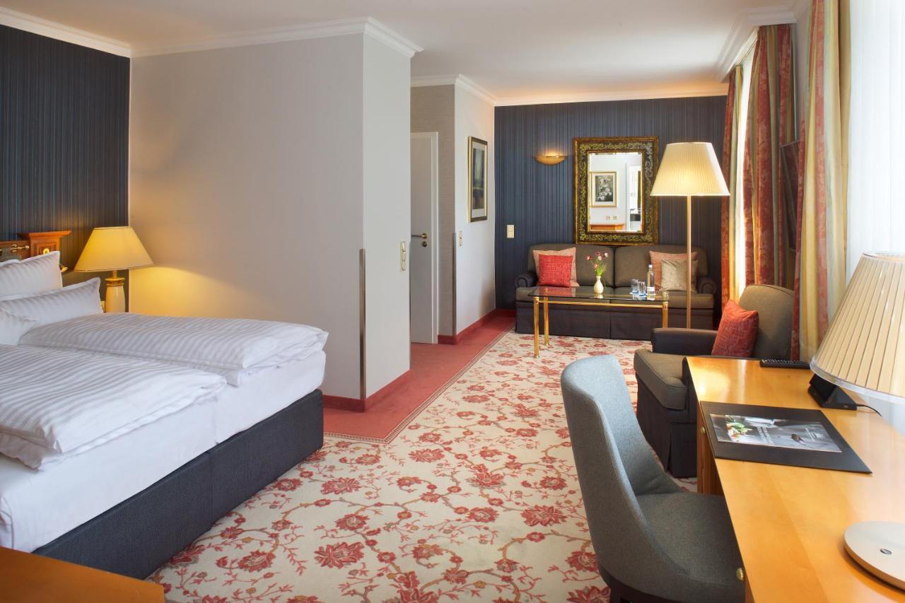באד וויריסהופן Steigenberger Hotel Der Sonnenhof מראה חיצוני תמונה